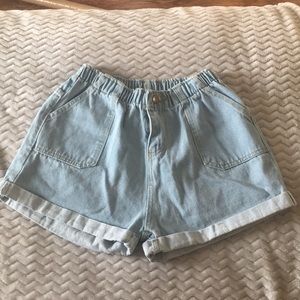 Elastic waist denim shorts NWOT